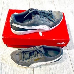 Puma Ladies Suede Sneakers